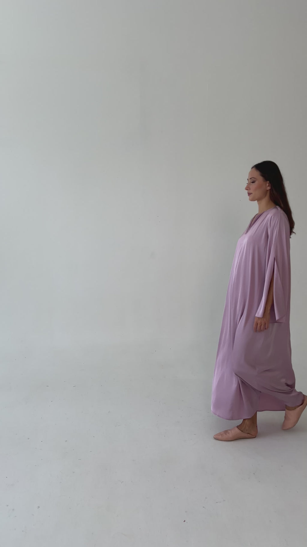 luxury kaftan
handmade satin kaftan
elegant kaftan for women
Atelier Loreen kaftan
satin kaftan with pockets
sophisticated V-neck kaftan
black kaftan dress
burgundy kaftan
ivory kaftan for special occasions
flowing satin kaftan
empowering fashion for women
custom-made kaftan dress
unique kaftan design
handcrafted kaftan
timeless kaftan styles